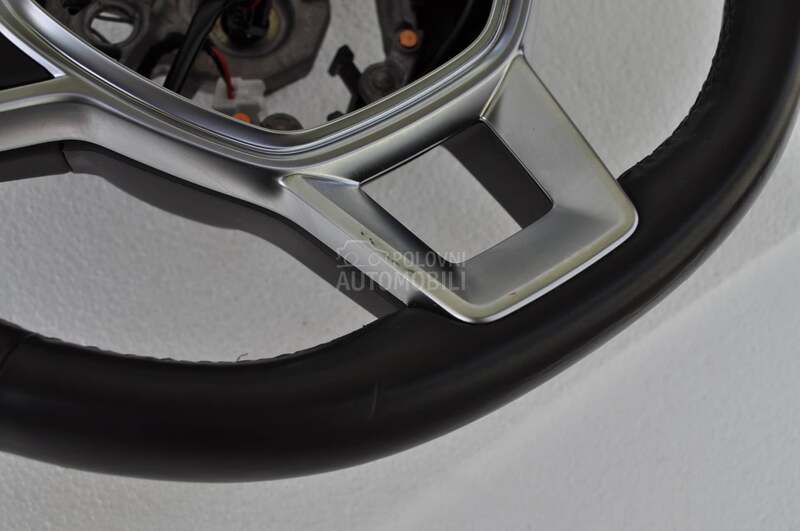 Multifunkcionalni volan Clio 5