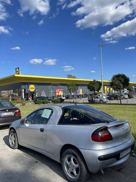 Opel Tigra 