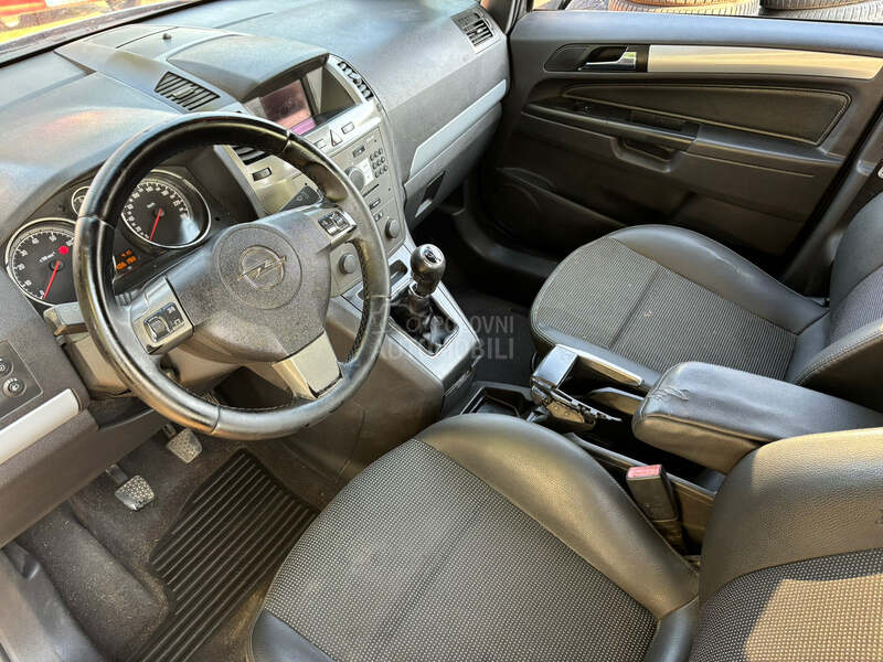 Opel Zafira 1.6 CNG Cosmo