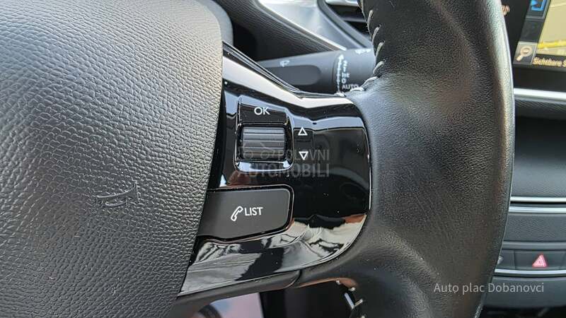 Peugeot 308 2.0 HDI Allure/Pano