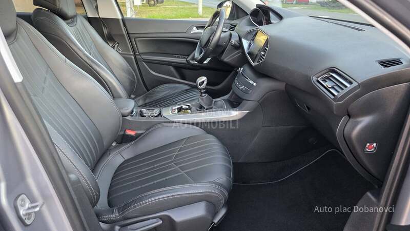 Peugeot 308 2.0 HDI Allure/Pano