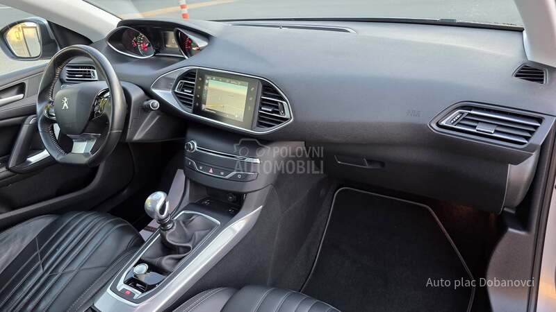 Peugeot 308 2.0 HDI Allure/Pano