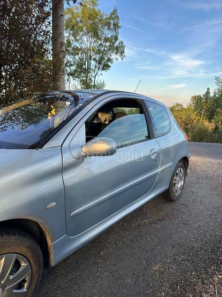 Peugeot 206 1.6