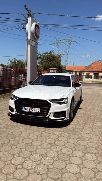 Audi S6 