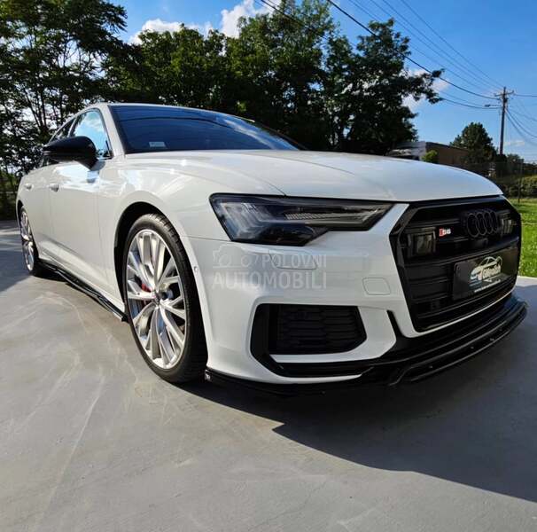 Audi S6 