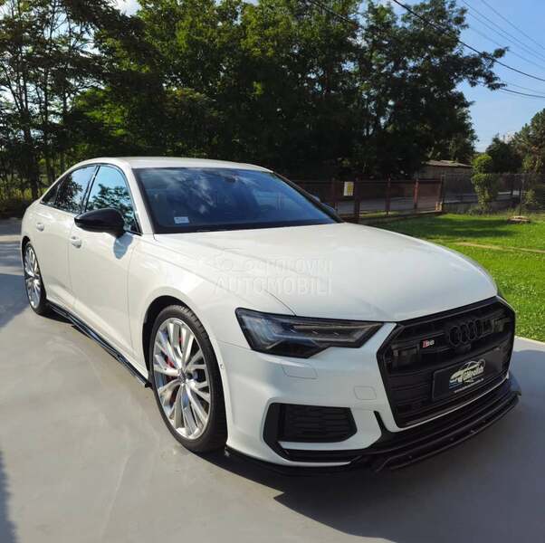 Audi S6 