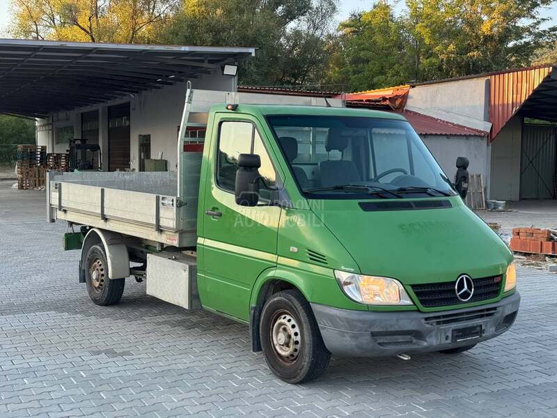 Mercedes Benz Sprinter 311 CH Kiper