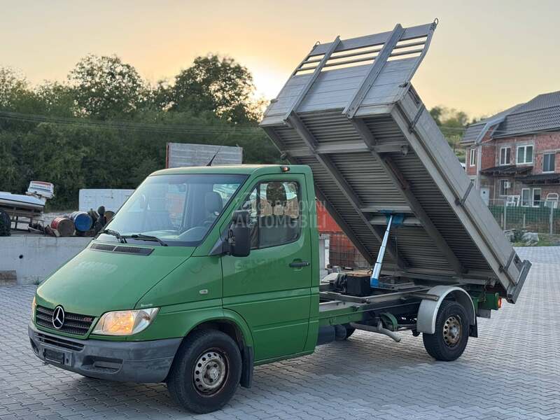 Mercedes Benz Sprinter 311 CH Kiper