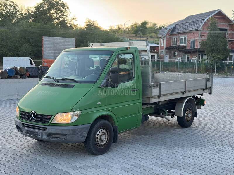 Mercedes Benz Sprinter 311 CH Kiper