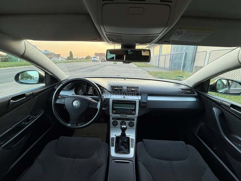 Volkswagen Passat B6 2.0 tdi /COMORAIL/