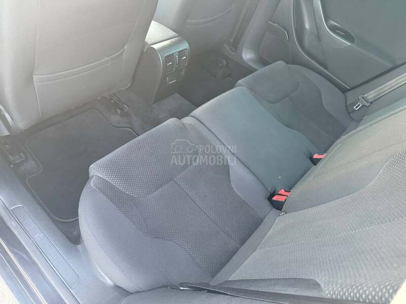 Volkswagen Passat B6 2.0 tdi /COMORAIL/
