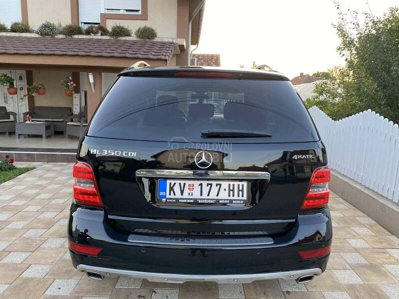 Mercedes Benz ML 300 CDI Grand edition