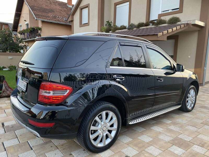 Mercedes Benz ML 300 CDI Grand edition