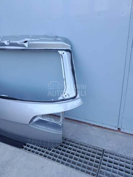 Gepek Vrata GTI GTD GTE