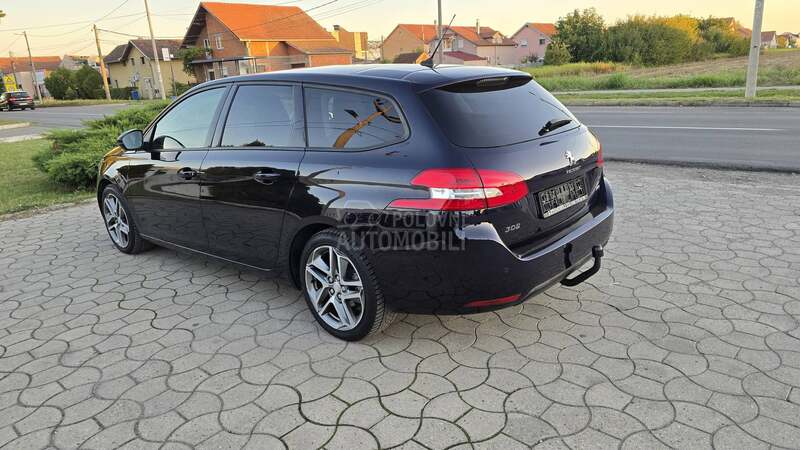 Peugeot 308 1.6 eHDI PANOR