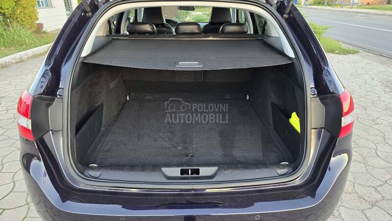 Peugeot 308 1.6 eHDI PANOR