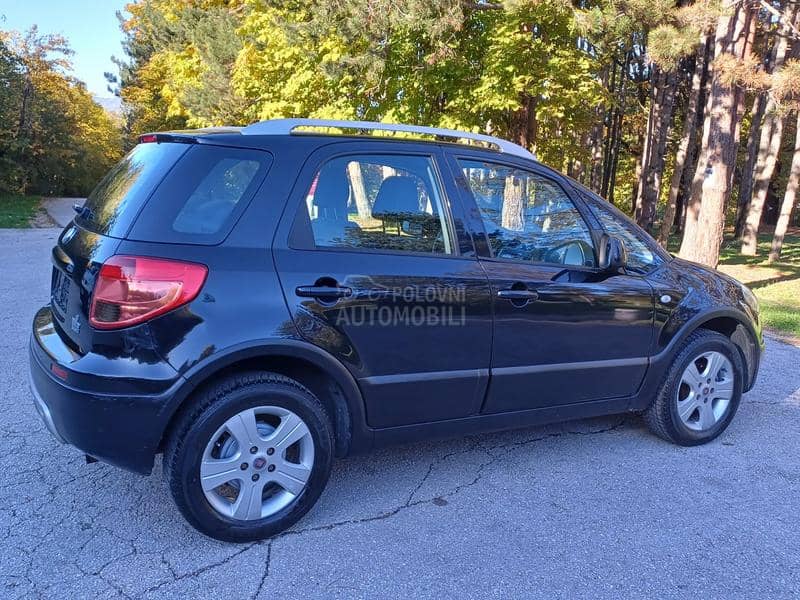 Fiat Sedici 164000 k.m 4 X4 Fiat Sedici 164000 k.m 4 X4