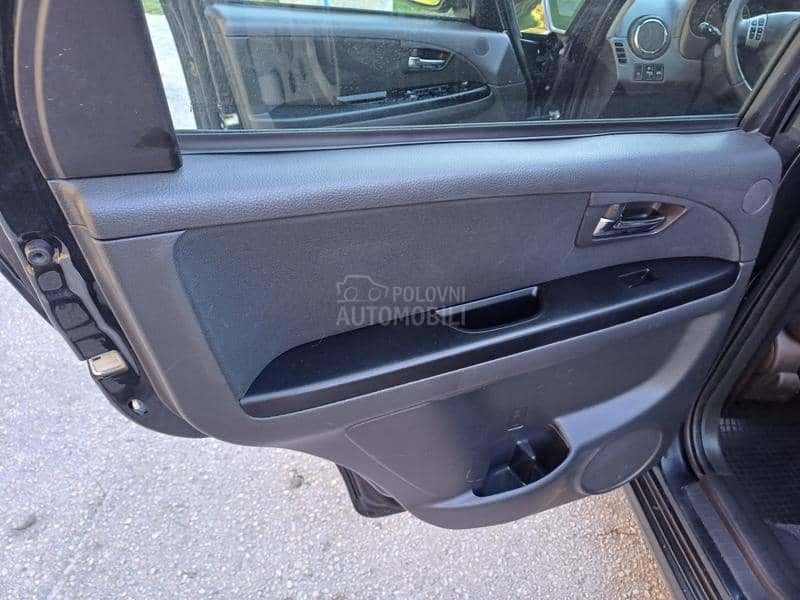 Fiat Sedici 164000 k.m 4 X4 Fiat Sedici 164000 k.m 4 X4