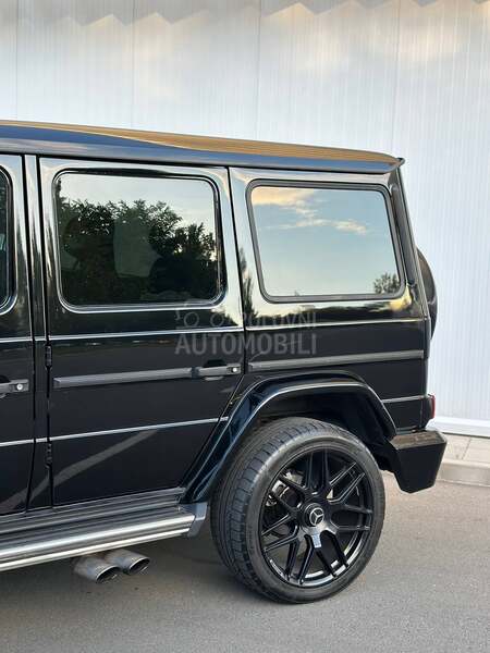 Mercedes Benz G 400 