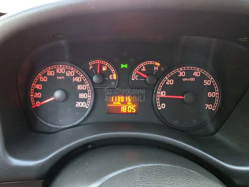 Fiat Punto BUKVALNO NOV