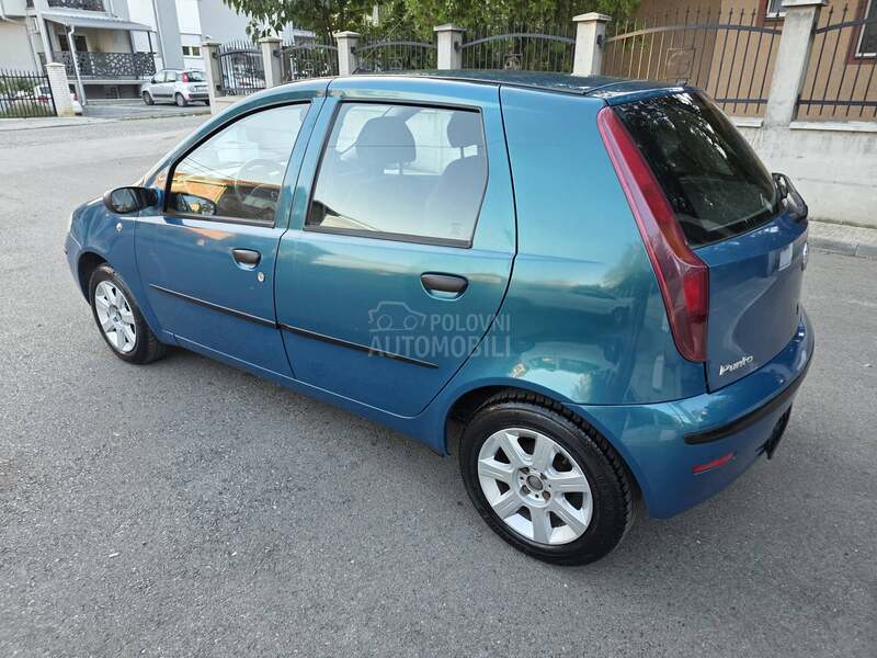Fiat Punto BUKVALNO NOV