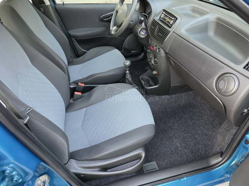 Fiat Punto BUKVALNO NOV
