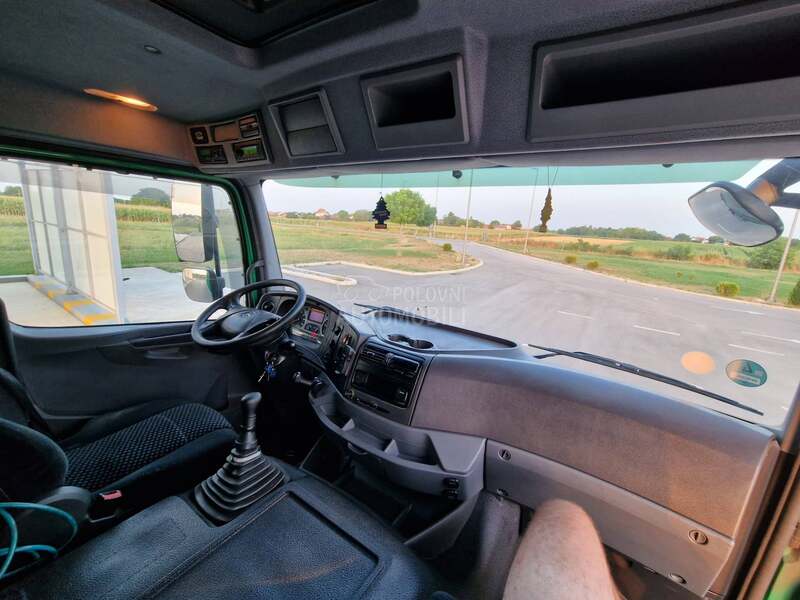 Mercedes Benz Axor 1829