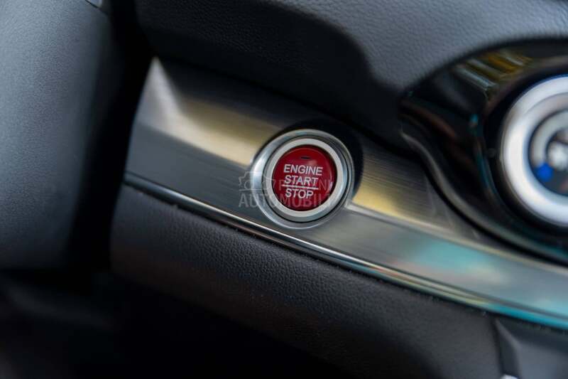 Honda CR-V 1.6d/4WD/AT/160/PANO