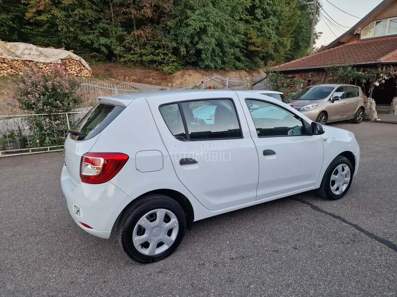 Dacia Sandero 