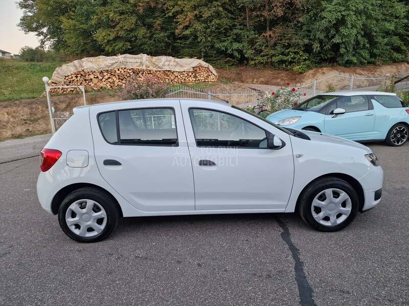 Dacia Sandero 