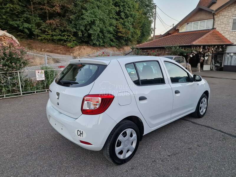 Dacia Sandero 