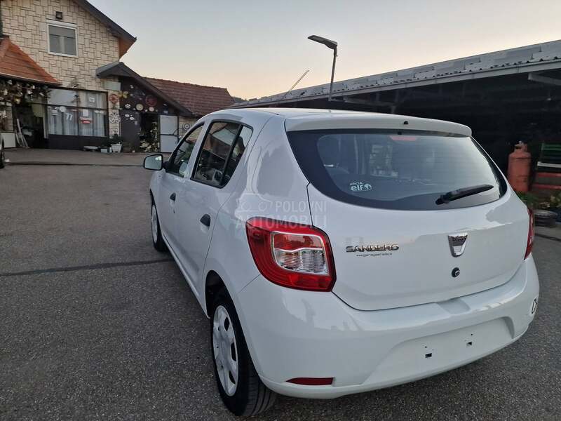 Dacia Sandero 