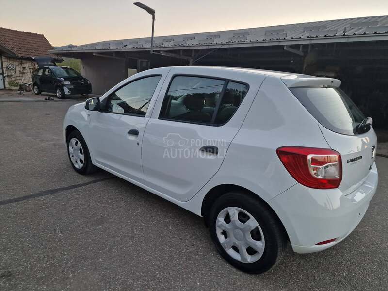 Dacia Sandero 