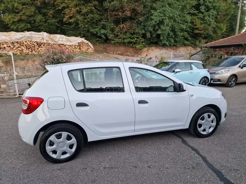 Dacia Sandero 