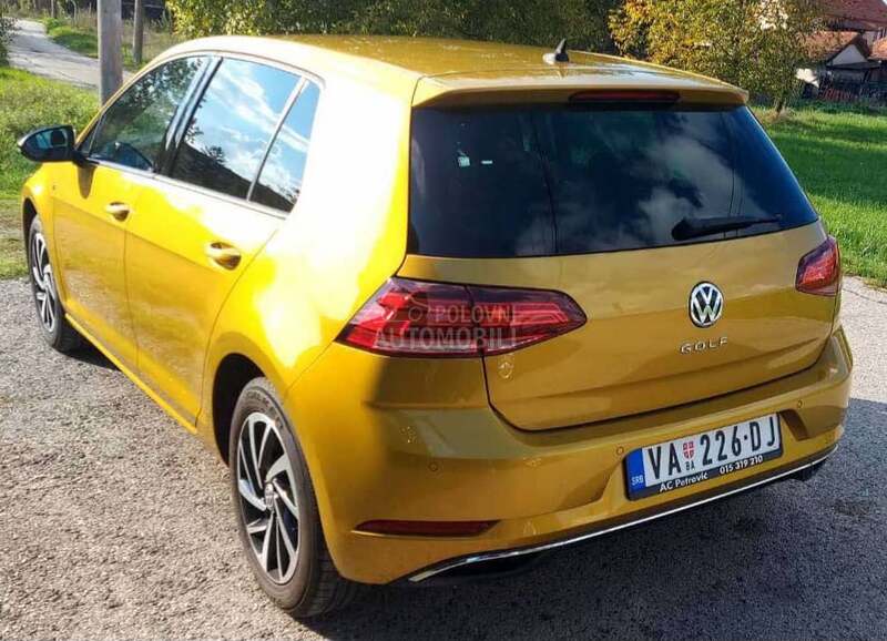 Volkswagen Golf 7 1.0tsi