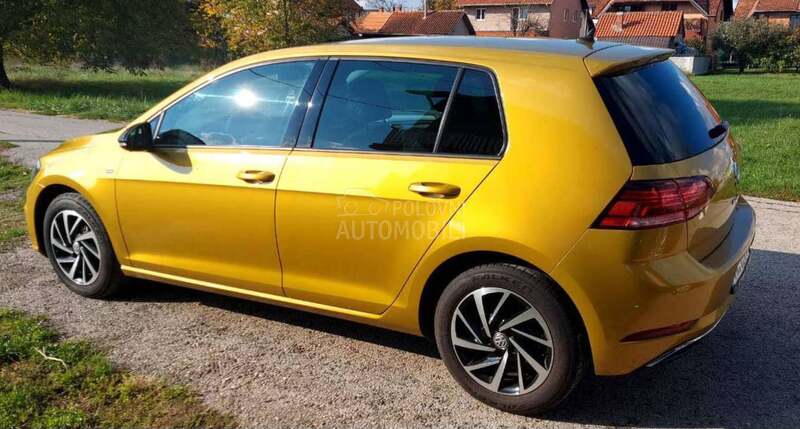 Volkswagen Golf 7 1.0tsi