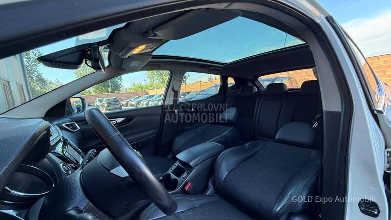 Nissan Qashqai 1.6 DCi TEKNA 360CAM