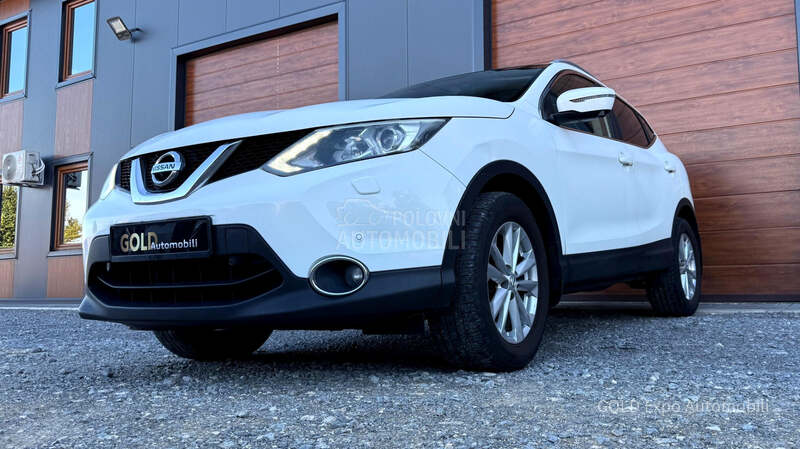Nissan Qashqai 1.6 DCi TEKNA 360CAM