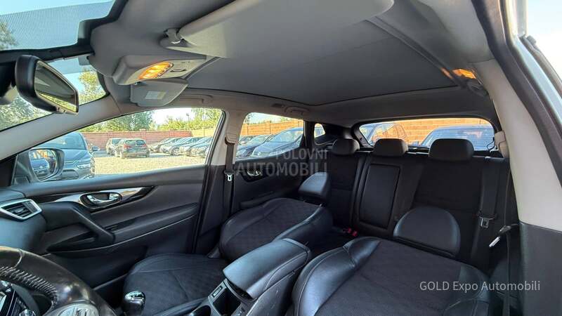 Nissan Qashqai 1.6 DCi TEKNA 360CAM
