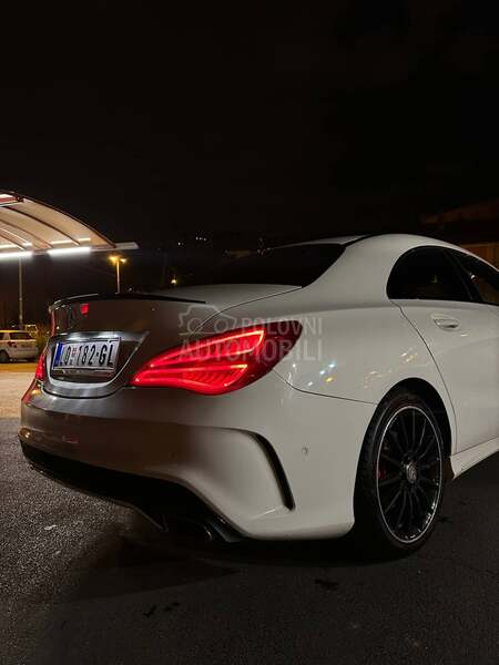 Mercedes Benz CLA 220 2.2 Amg