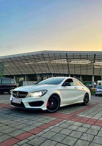 Mercedes Benz CLA 220 2.2 Amg