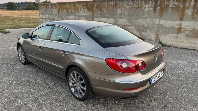 Volkswagen Passat CC 2.0 TDI