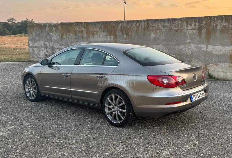 Volkswagen Passat CC 2.0 TDI