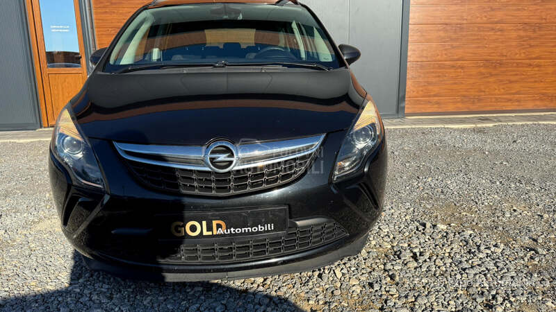 Opel Zafira 2.0CDTi 7SED FAMILY