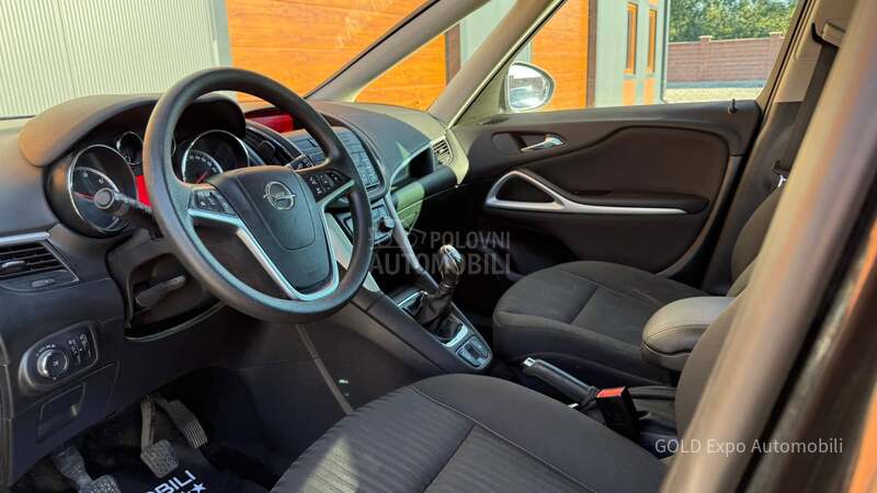 Opel Zafira 2.0CDTi 7SED FAMILY