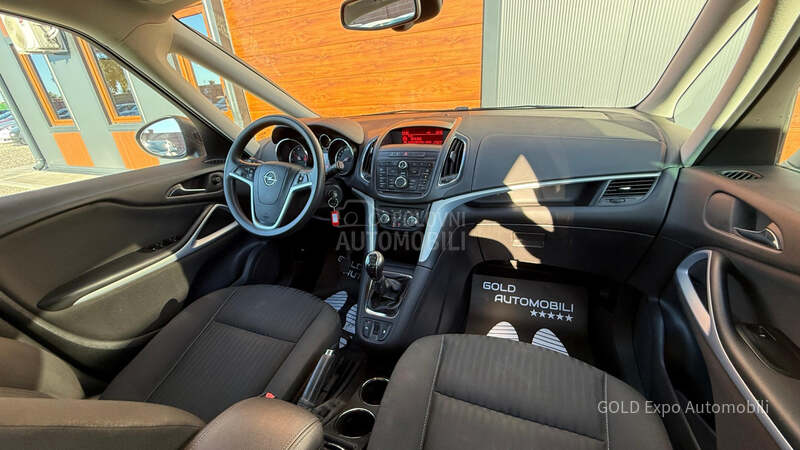 Opel Zafira 2.0CDTi 7SED FAMILY