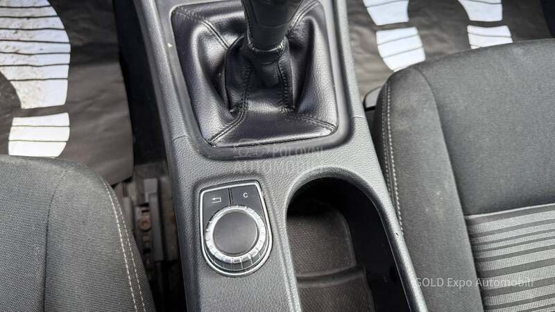 Mercedes Benz A 180 1.6B.E.N.Z FUL SPORT