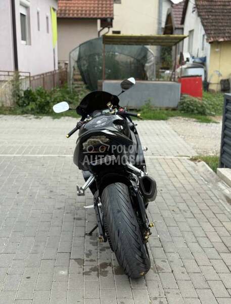 Suzuki GSXR