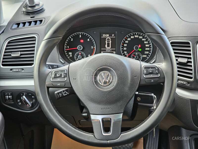 Volkswagen Sharan 2.0 TDI DSG