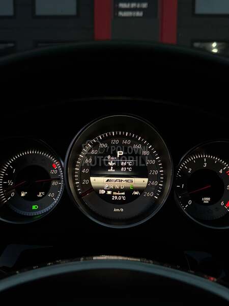 Mercedes Benz CLS 350 4 matic